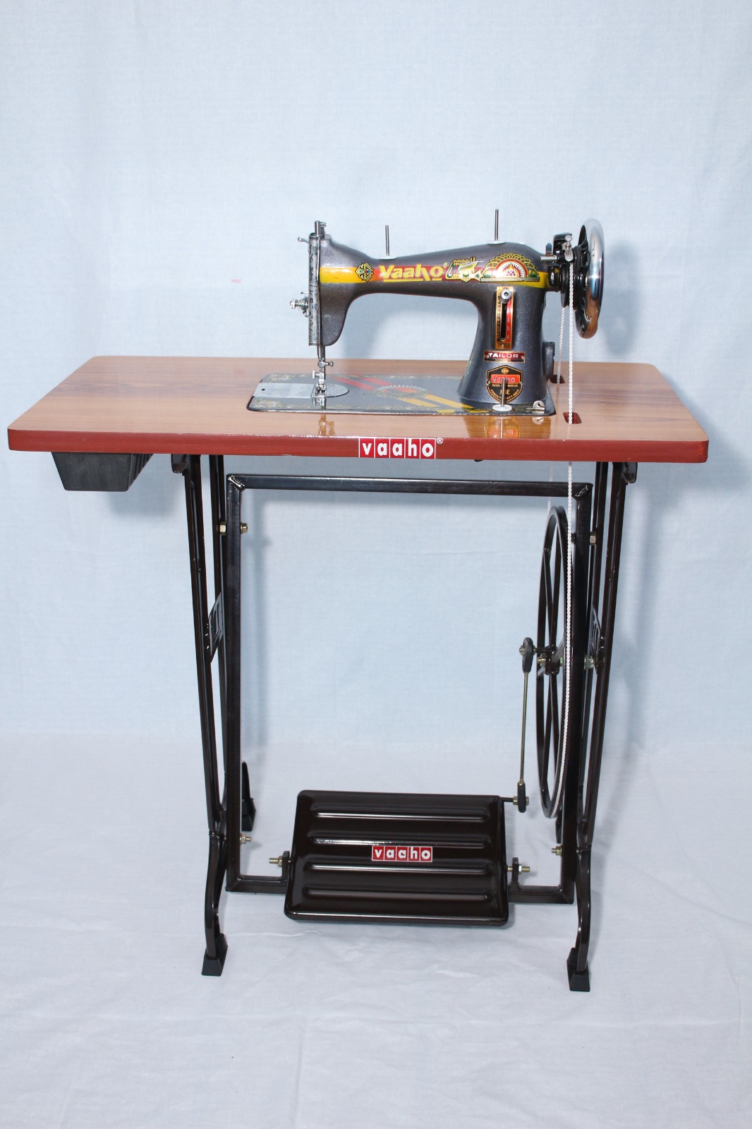 Vaaho sewing machine stand set